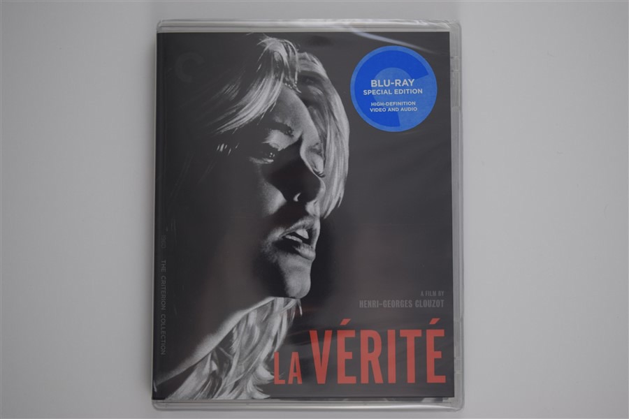 Screen capture from La vérité