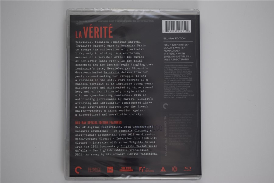 Screen capture from La vérité