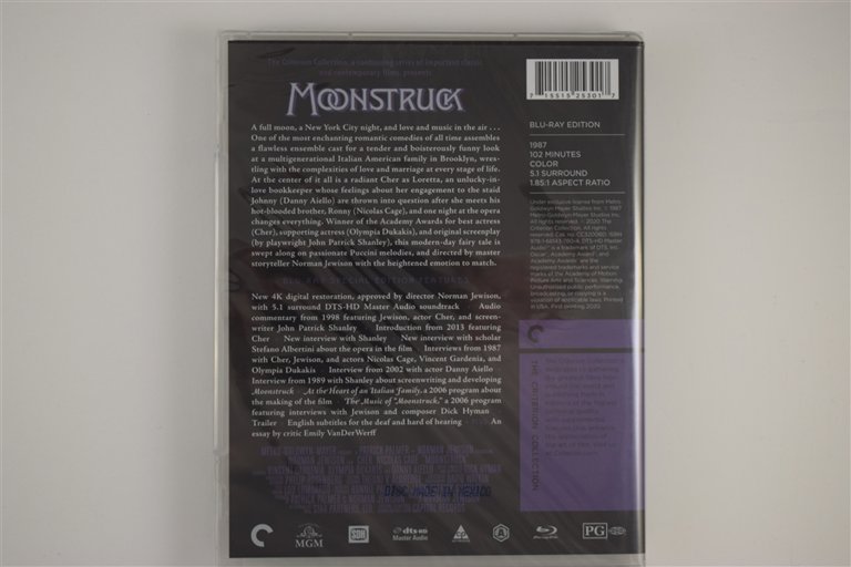 Packaging photo for Moonstruck