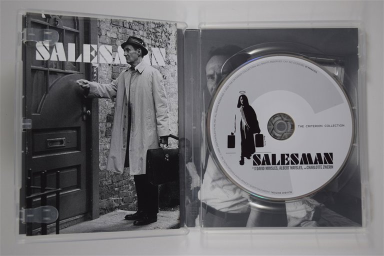 Packaging photo for Salesman