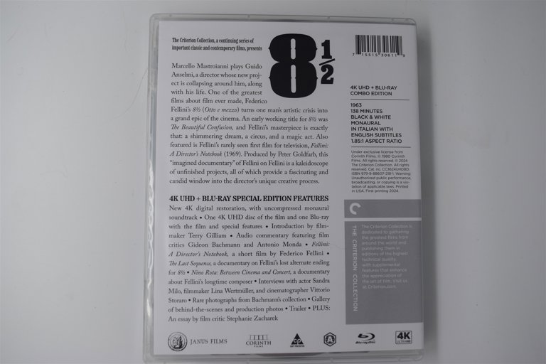 Packaging photo for 8½