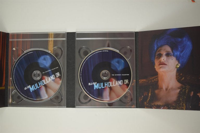 Packaging photo for Mulholland Dr.