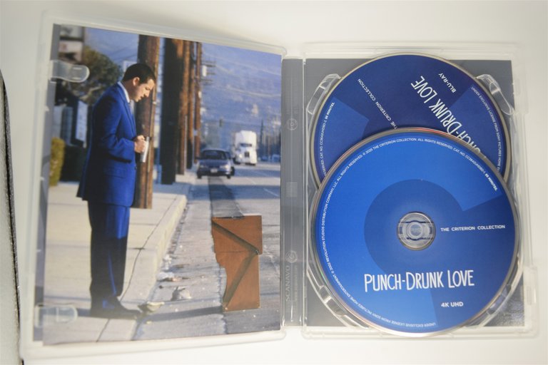 Packaging photo for Punch-Drunk Love