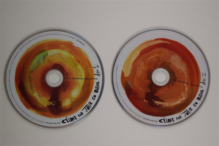 Packaging photo for Céline and Julie Go Boating