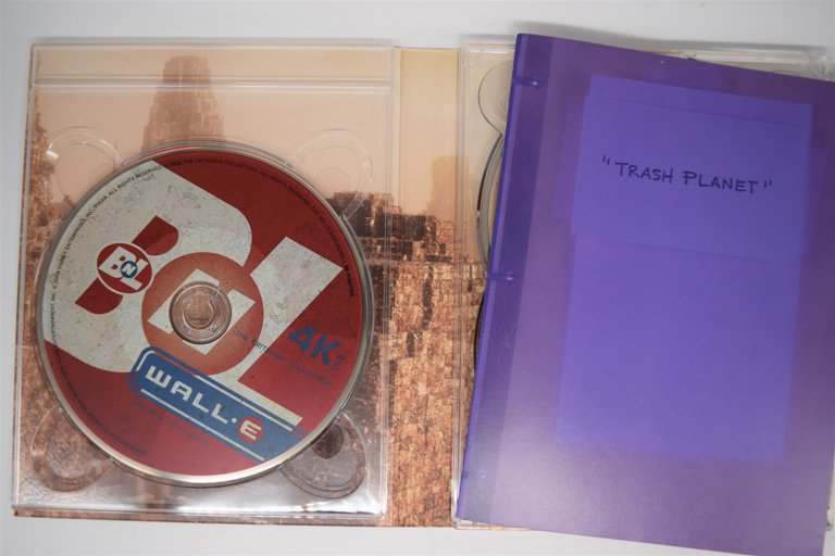 Packaging photo for WALL·E