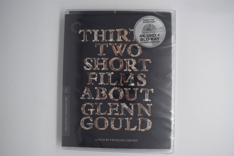 Packaging photo for Thirty Two Short Films About Glenn Gould