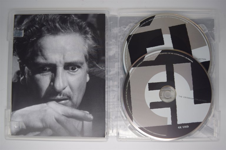 Packaging photo for Él