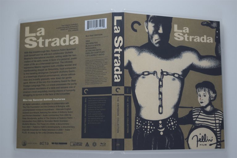 Packaging photo for La strada
