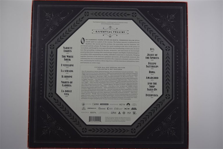 Packaging photo for Essential Fellini