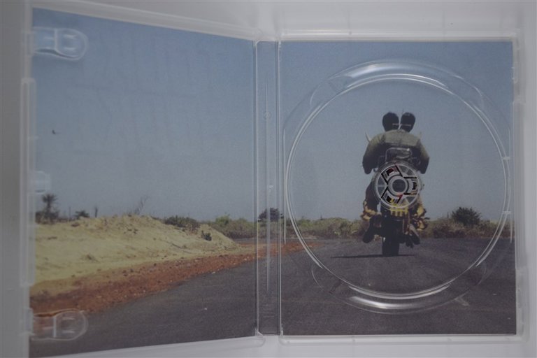 Packaging photo for Touki bouki