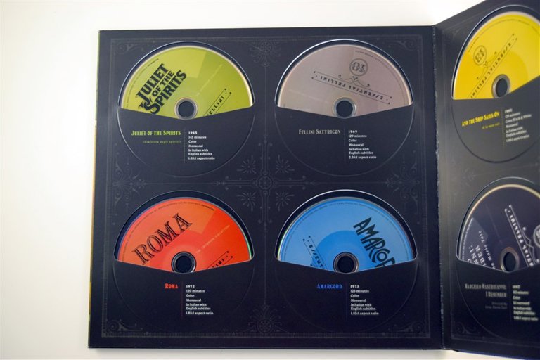 Packaging photo for Essential Fellini