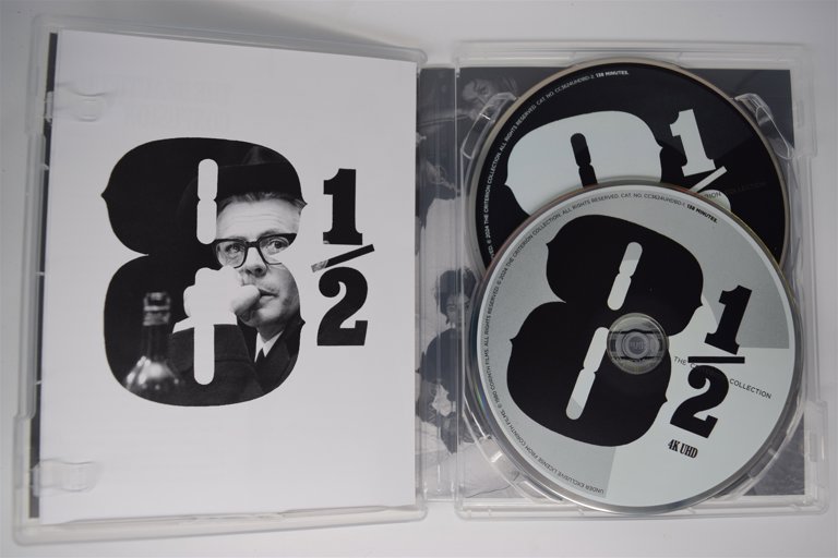 Packaging photo for 8½