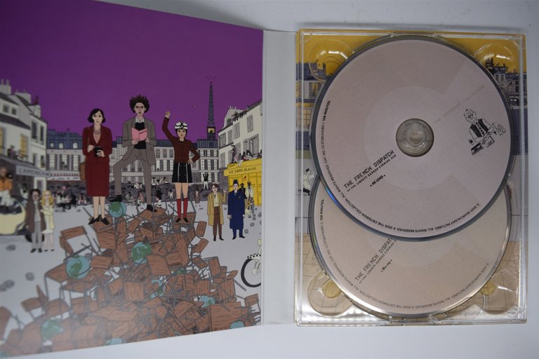 Packaging photo for The French Dispatch of the Liberty, Kansas Evening Sun