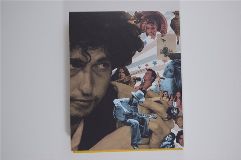 Packaging photo for Rolling Thunder Revue: A Bob Dylan Story by Martin Scorsese