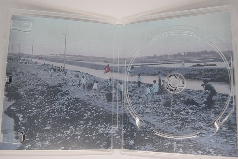 Packaging photo for Boat People