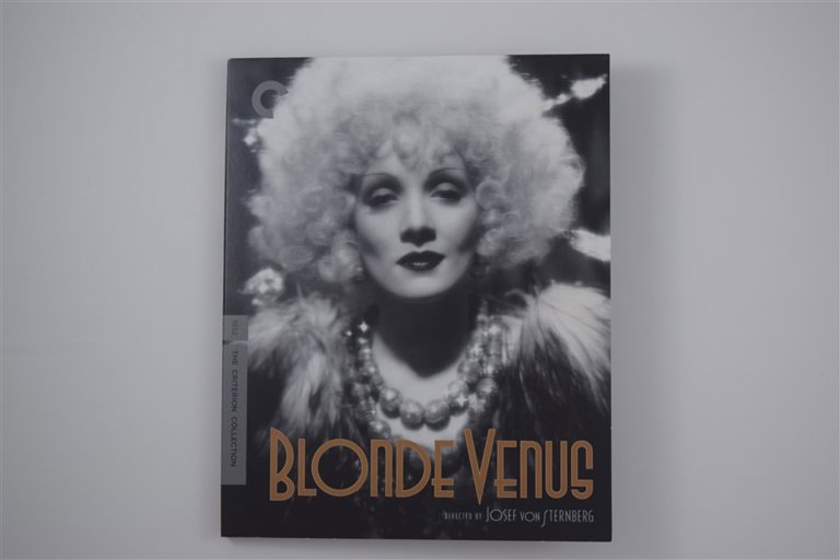 Packaging photo for Blonde Venus