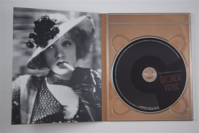 Packaging photo for Blonde Venus