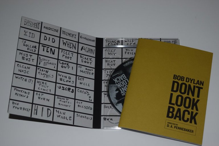 Packaging photo for Dont Look Back