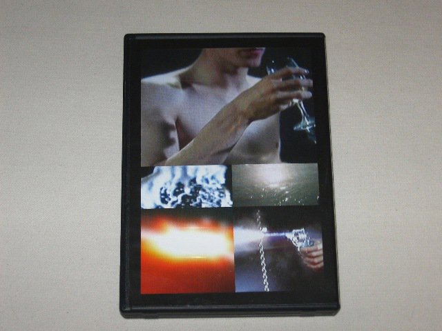 Packaging photo for The Man Who Fell to Earth