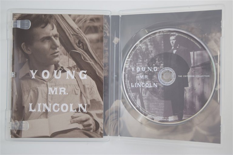 Packaging photo for Young Mr. Lincoln