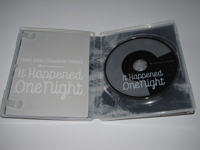 Packaging photo for It Happened One Night