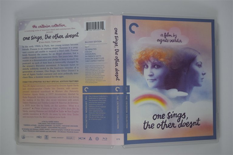 Packaging photo for One Sings, the Other Doesn't