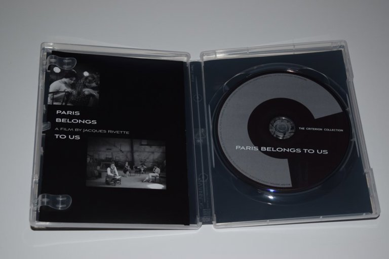 Packaging photo for Paris Belongs to Us