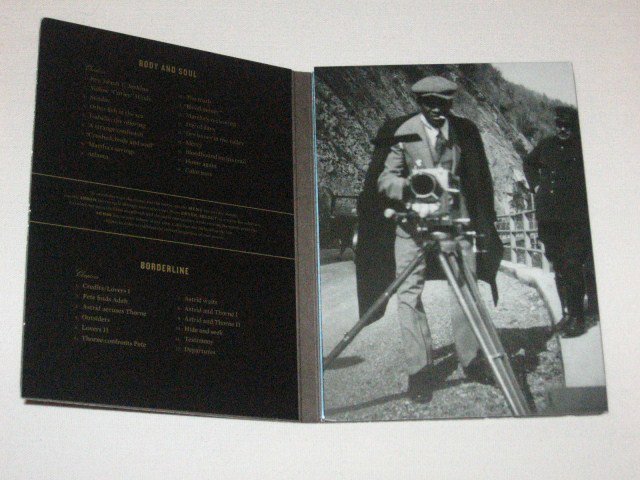Packaging photo for Paul Robeson: Outsider