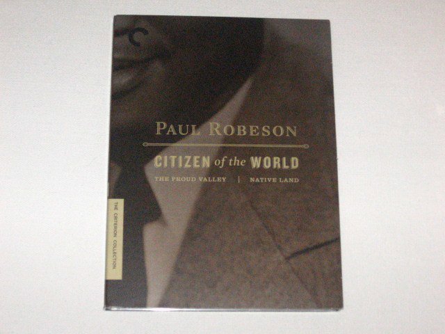 Packaging photo for Paul Robeson: Portraits of the Artist