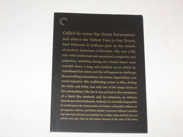 Packaging photo for Paul Robeson: Portraits of the Artist