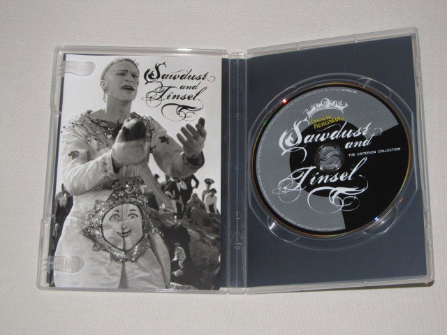 Packaging photo for Sawdust and Tinsel