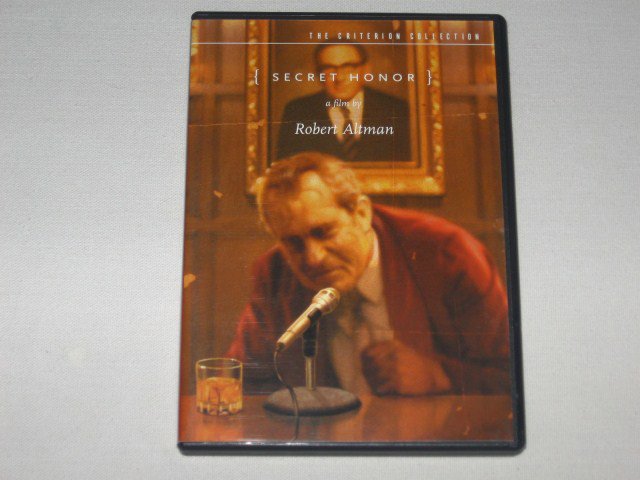 Packaging photo for Secret Honor