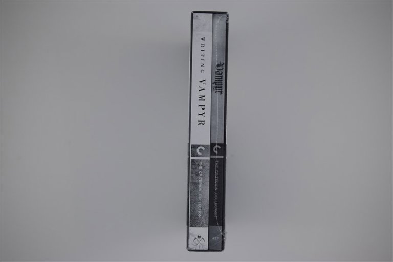 Packaging photo for Vampyr
