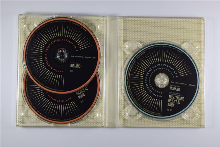 Packaging photo for Insiang / Mysterious Object at Noon